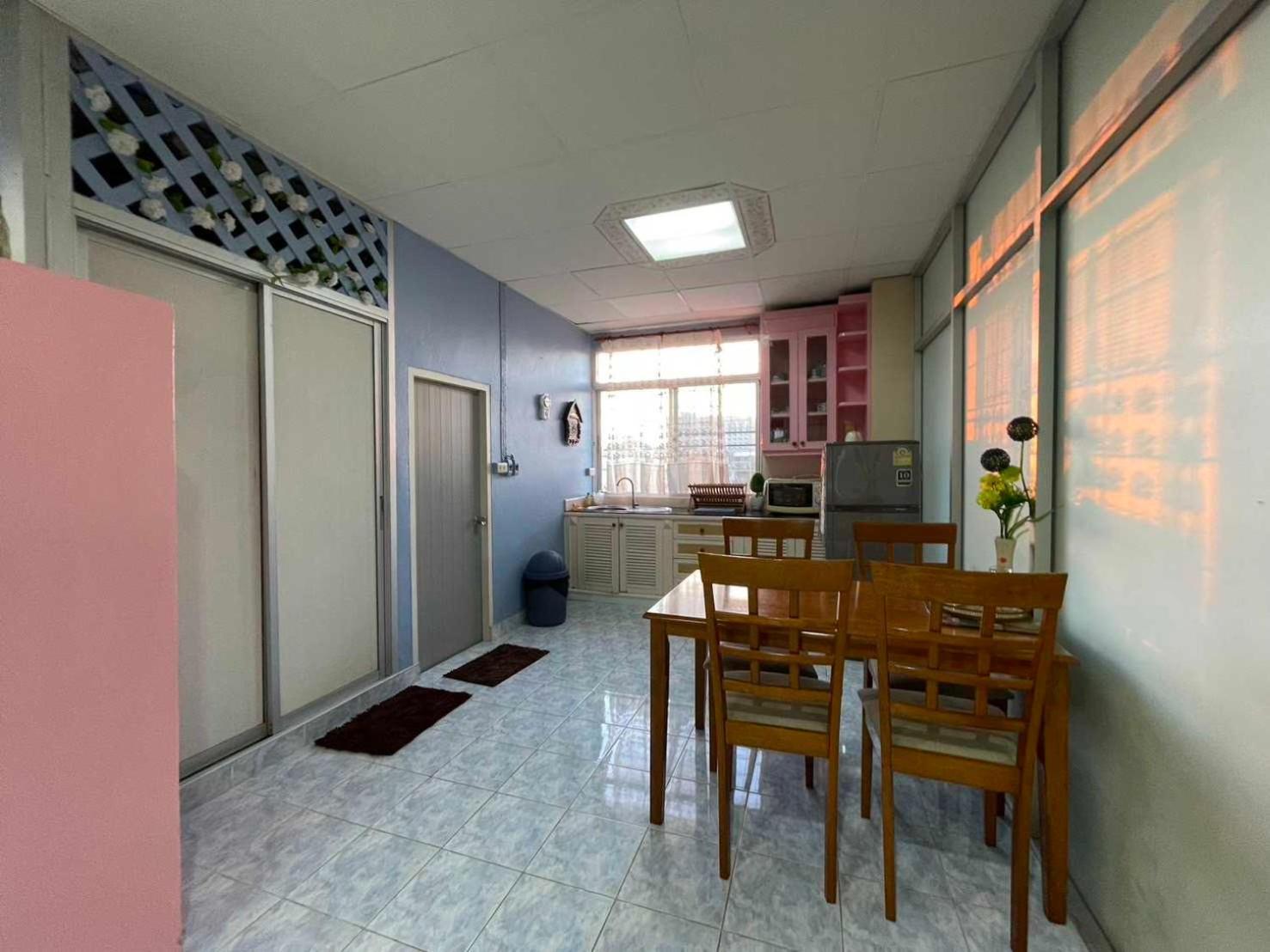 Oyo 75486 Anna Residence Jomtien Eksteriør bilde