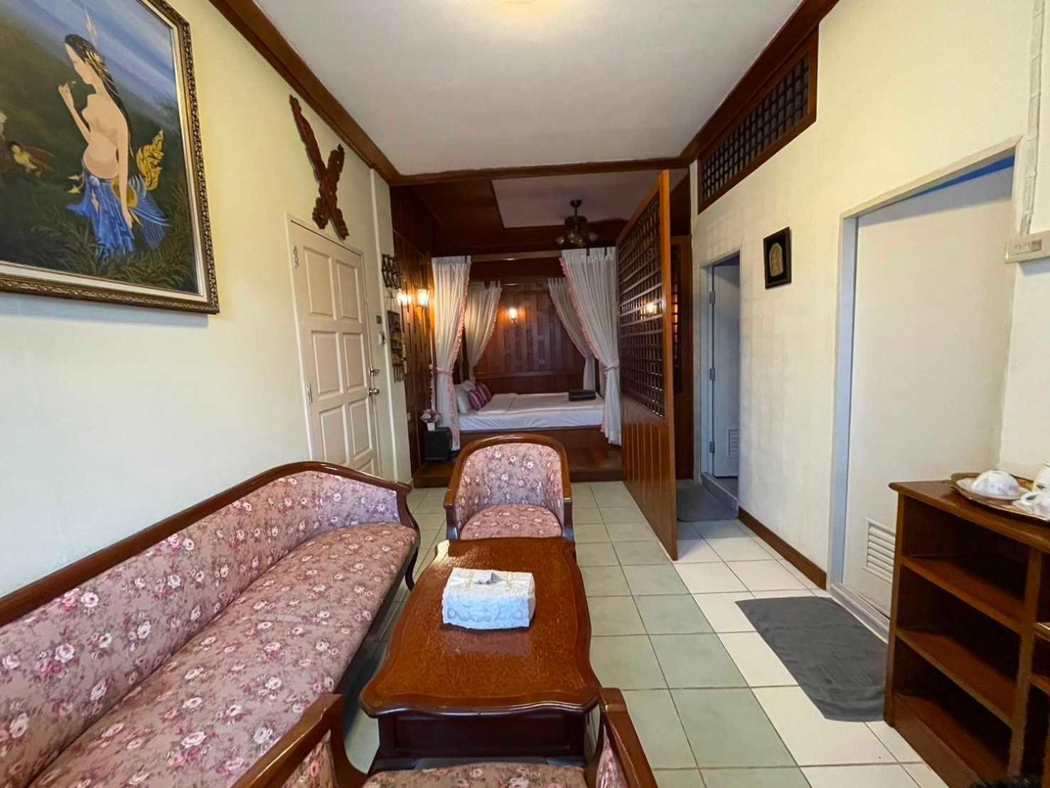 Oyo 75486 Anna Residence Jomtien Eksteriør bilde