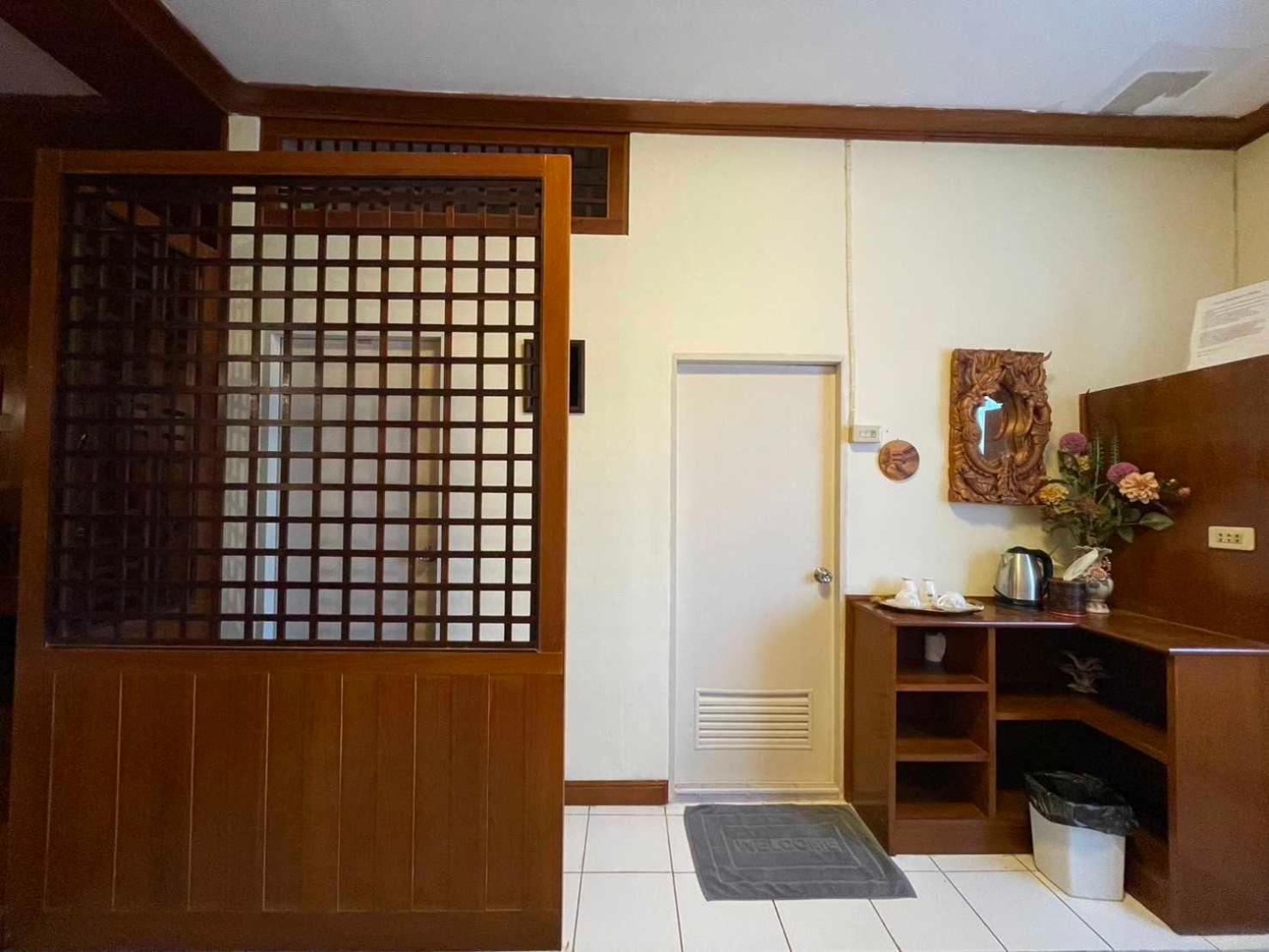 Oyo 75486 Anna Residence Jomtien Eksteriør bilde
