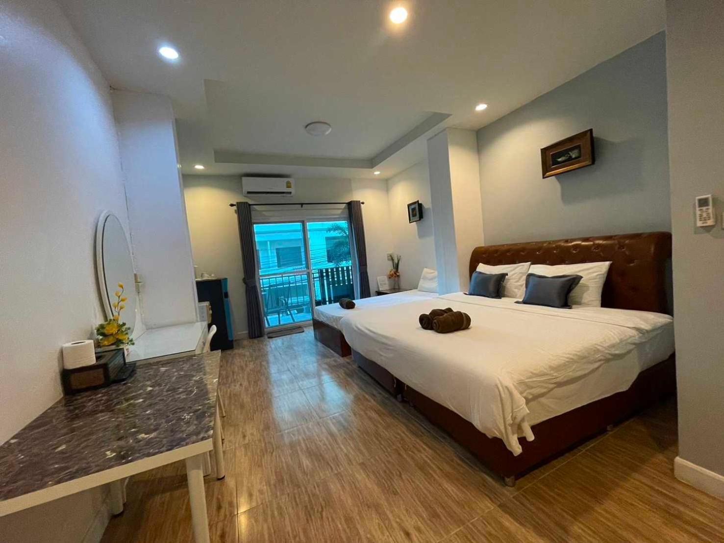 Oyo 75486 Anna Residence Jomtien Eksteriør bilde
