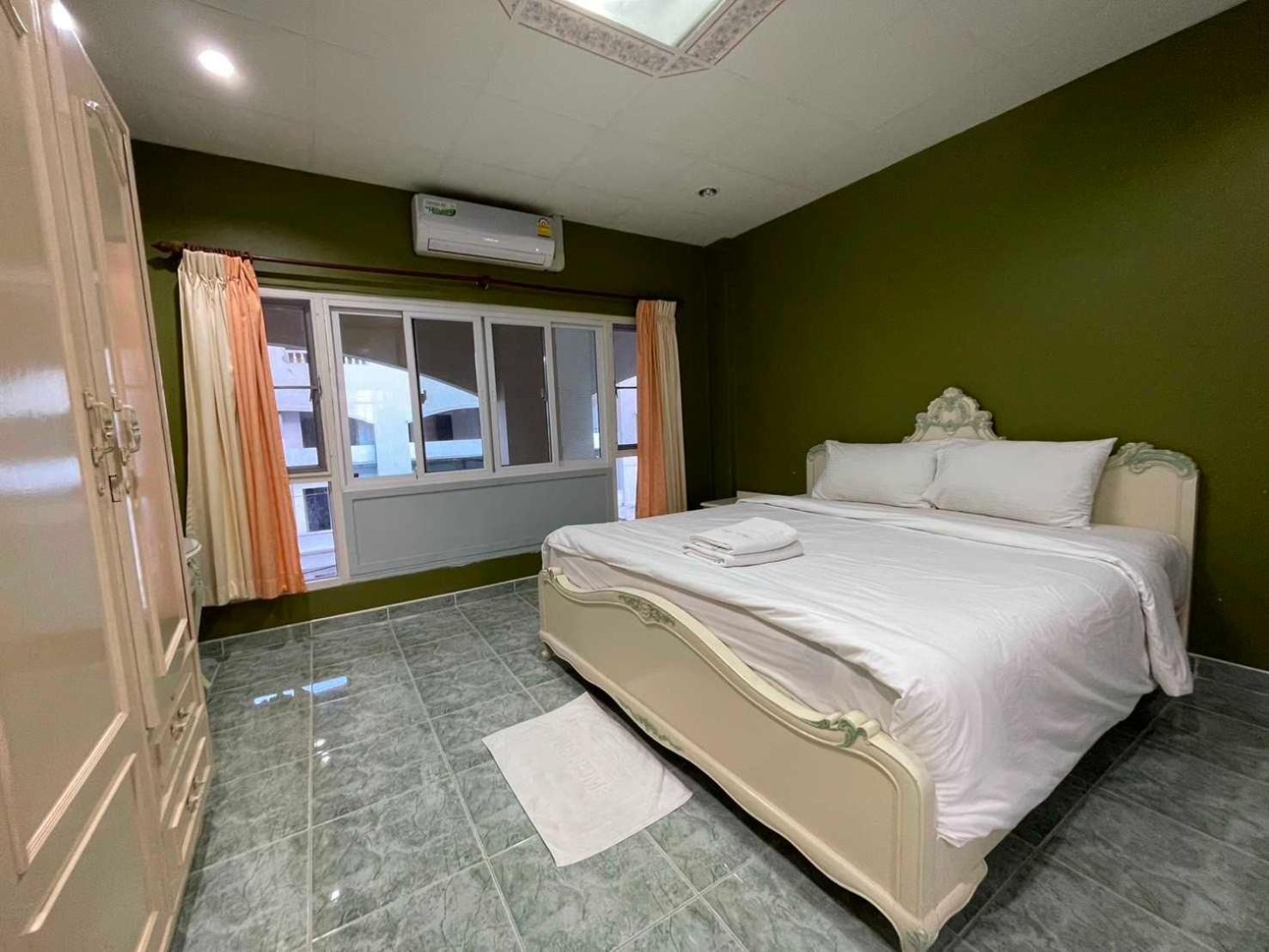 Oyo 75486 Anna Residence Jomtien Eksteriør bilde