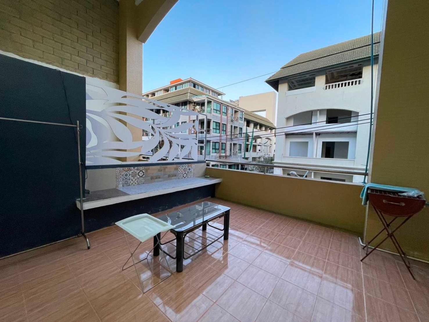 Oyo 75486 Anna Residence Jomtien Eksteriør bilde