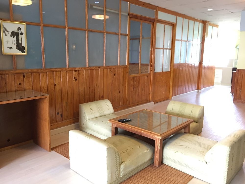 Oyo 75486 Anna Residence Jomtien Eksteriør bilde