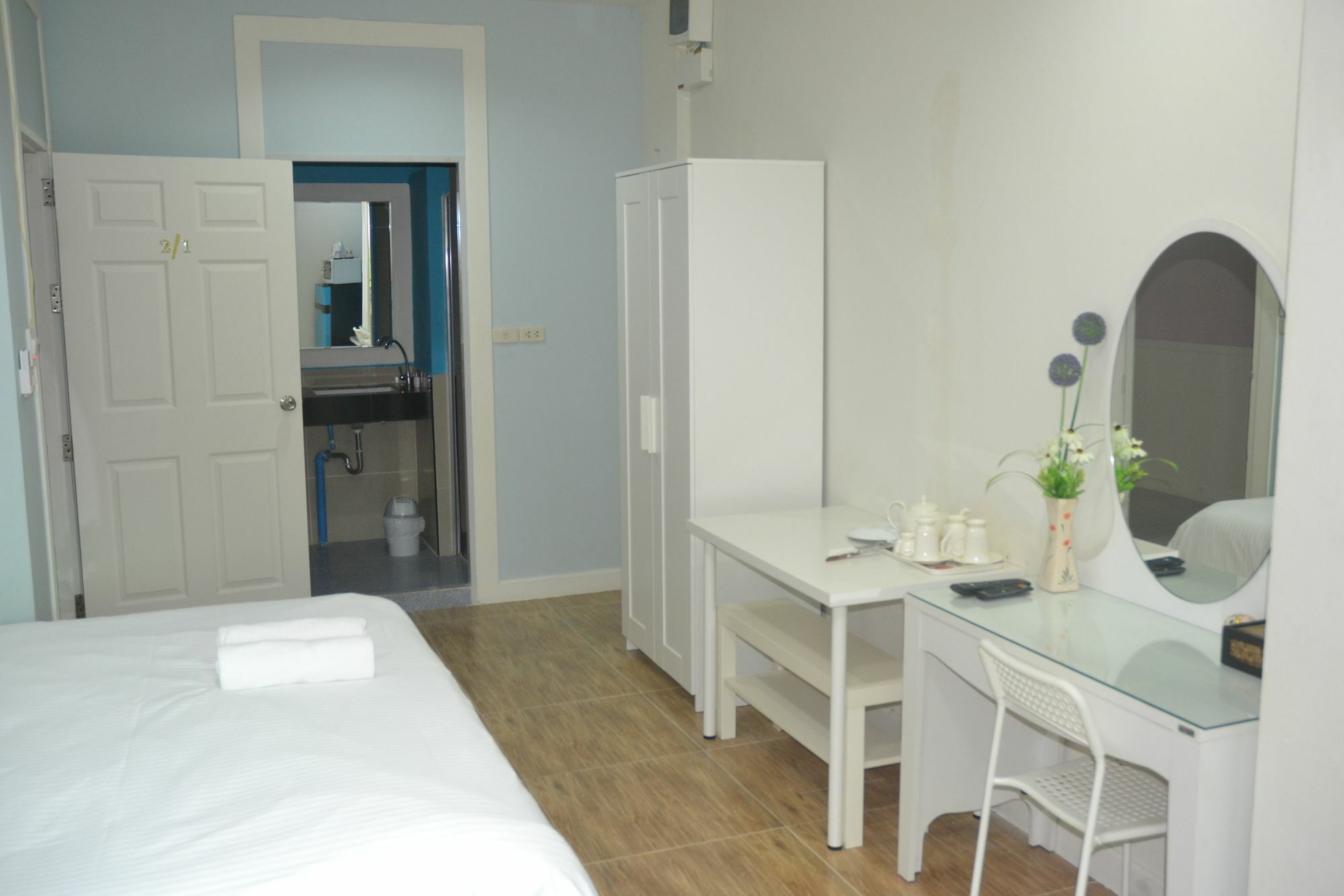 Oyo 75486 Anna Residence Jomtien Eksteriør bilde
